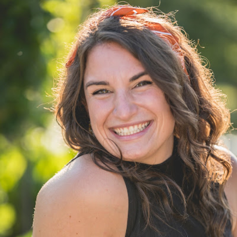 Meet your Posher, Jenny